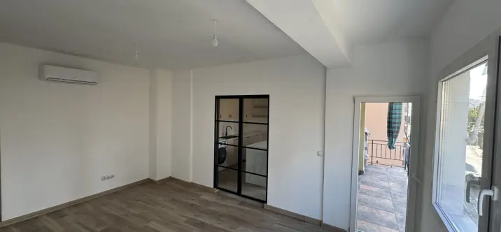 Продажа апартаментов на среднем этаже в Málaga Centro 4