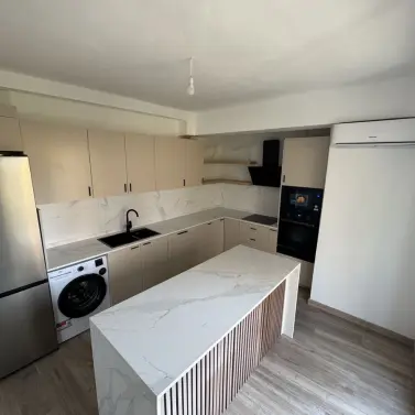 Продажа апартаментов на среднем этаже в Málaga Centro