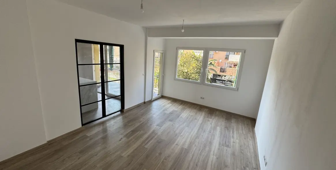 Продажа апартаментов на среднем этаже в Málaga Centro 7