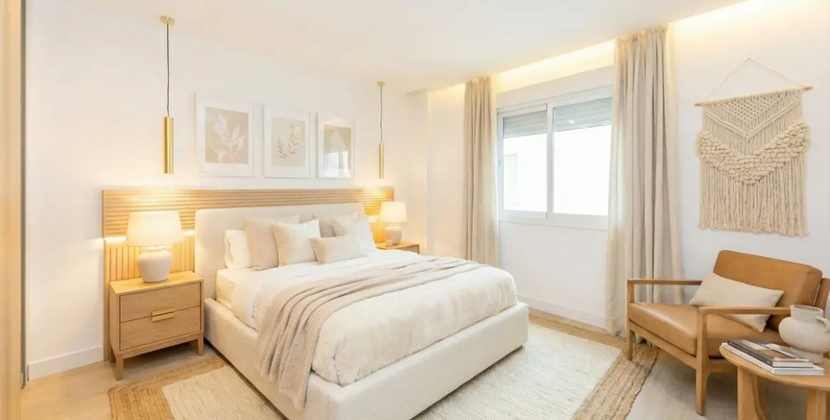 Sale of middle floor apartment in Fuengirola 11