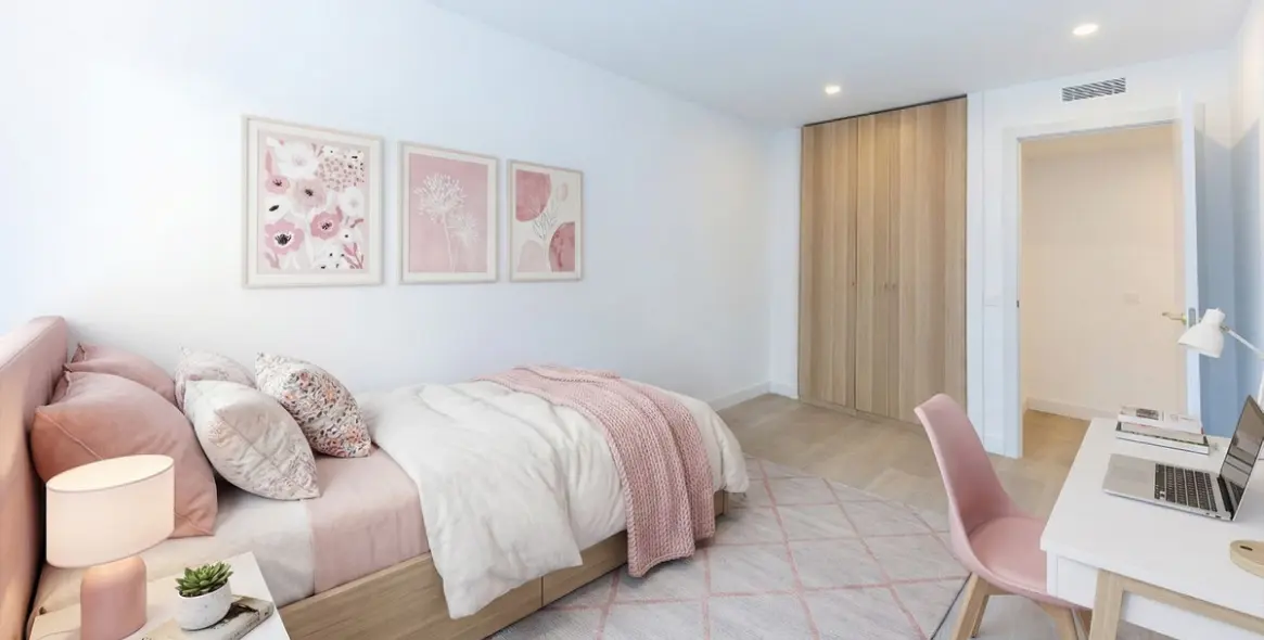 Sale of middle floor apartment in Fuengirola 17