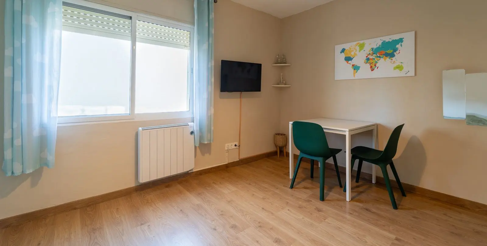 Sale of middle floor apartment in Fuengirola 22