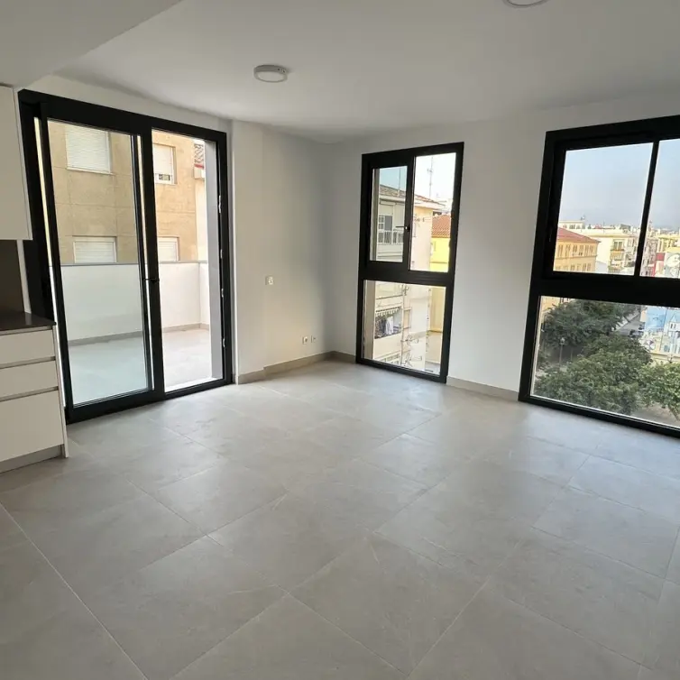 Sale of penthouse in Estepona