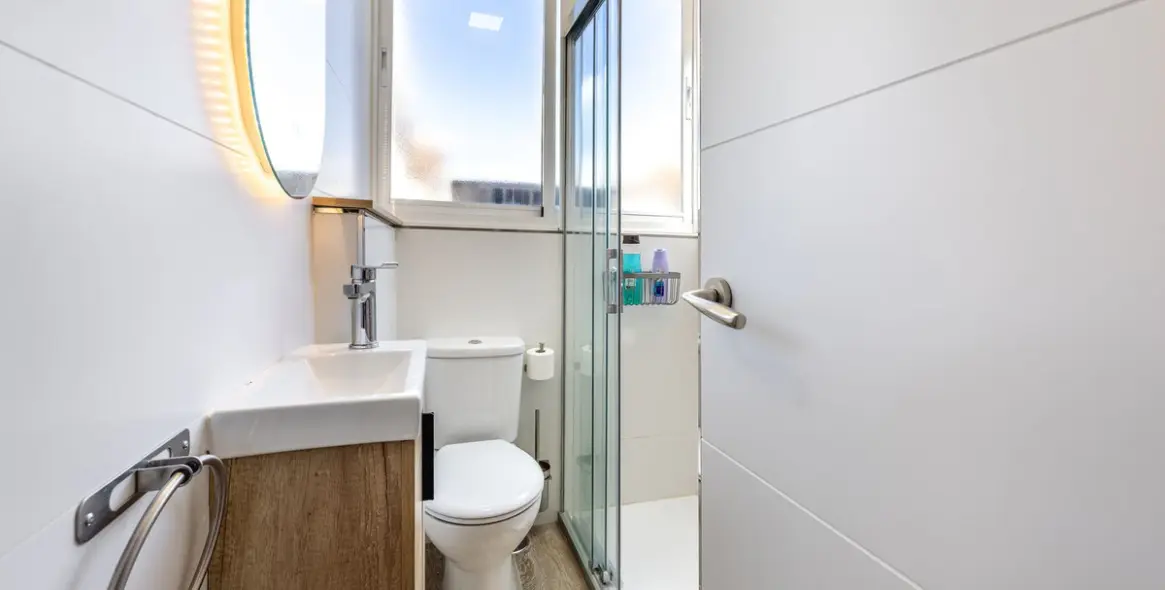 Sale of penthouse duplex in Fuengirola 17