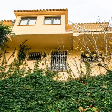 Продажа  отдельно стоящей виллы в Benahavís