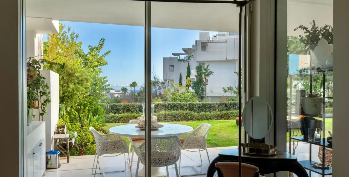 Sale of ground floor apartment in Ojén 4