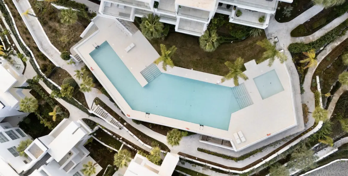 Sale of ground floor apartment in Ojén 9