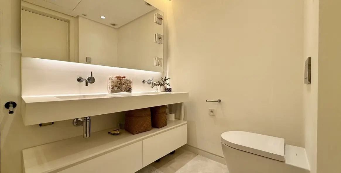 Sale of ground floor apartment in Ojén 12