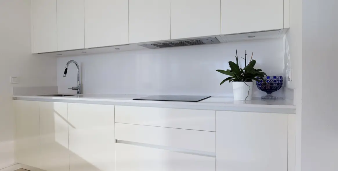 Sale of ground floor apartment in Ojén 24