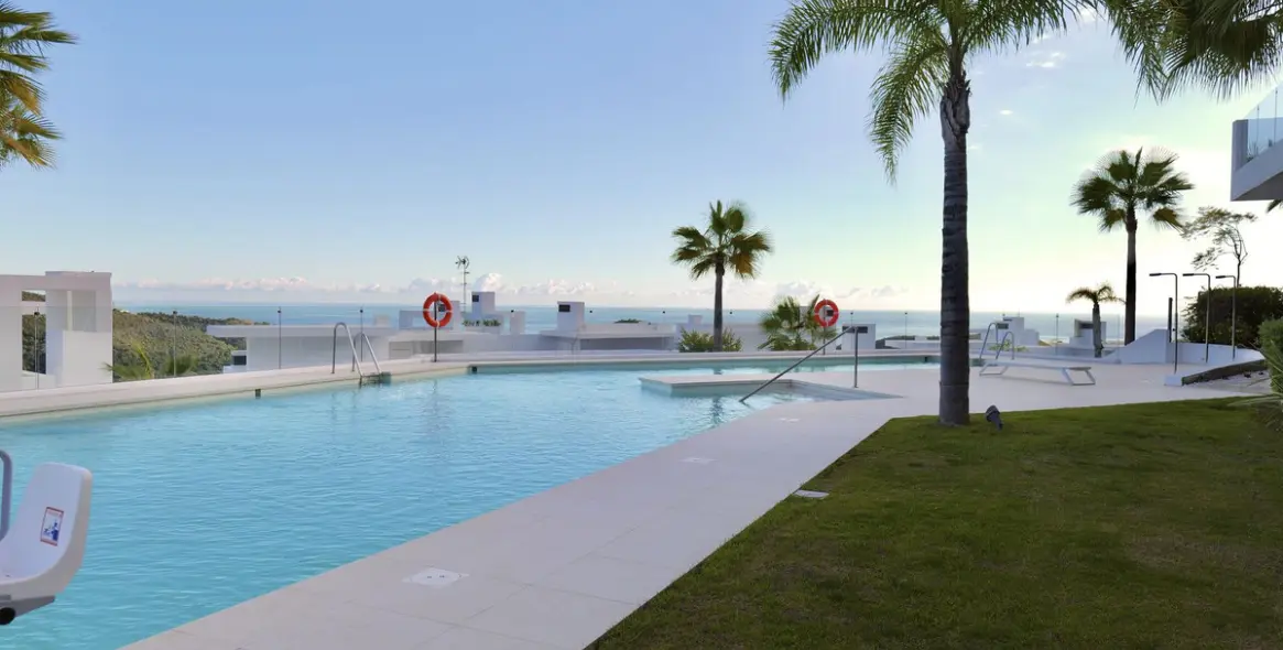 Sale of ground floor apartment in Ojén 36