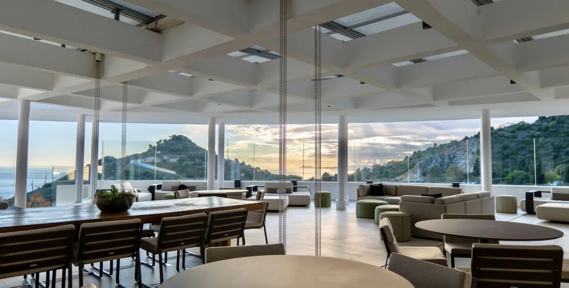 Sale of ground floor apartment in Ojén 40