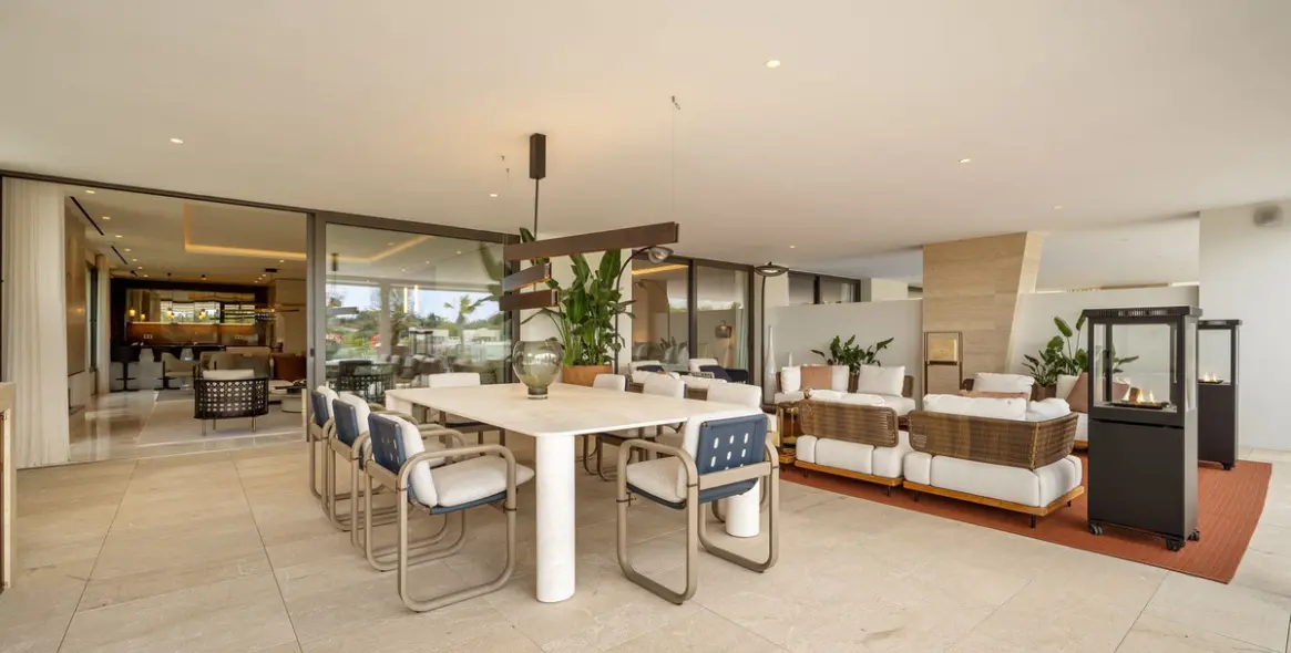 Sale of ground floor apartment in Marbella 2