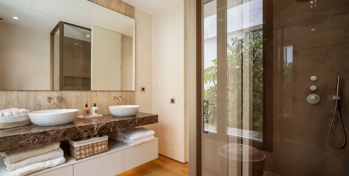 Sale of ground floor apartment in Marbella 12