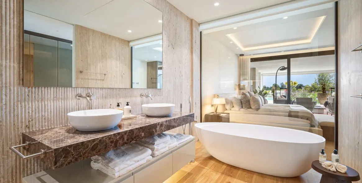 Sale of ground floor apartment in Marbella 14