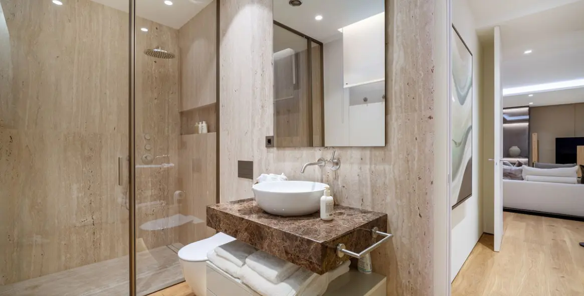 Sale of ground floor apartment in Marbella 19