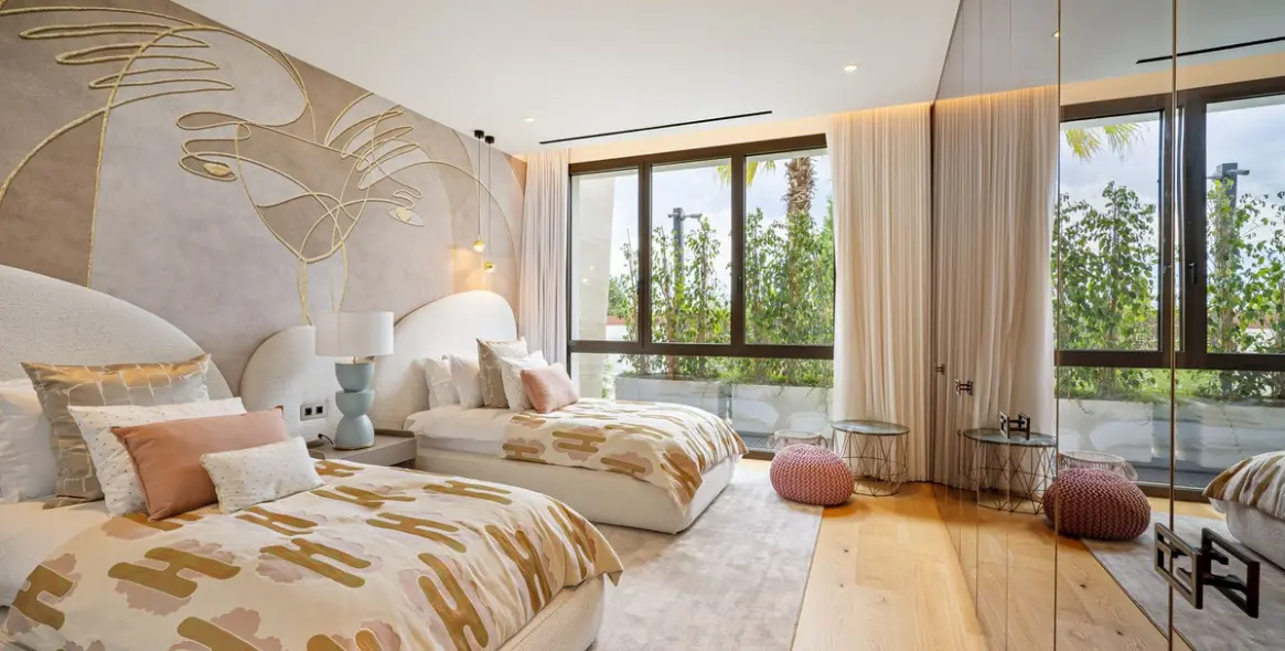 Sale of ground floor apartment in Marbella 20