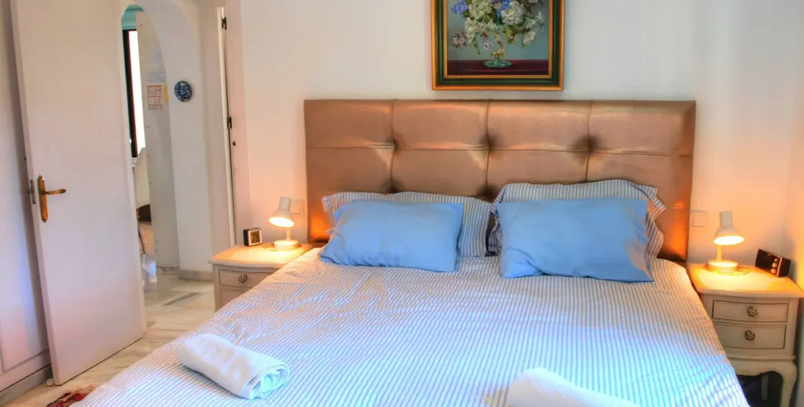 Alquiler a corto plazo de villa independiente en Estepona 4