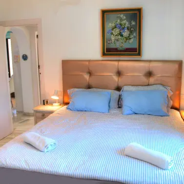 Alquiler a corto plazo de villa independiente en Estepona