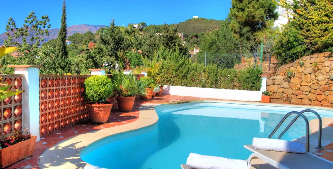 Краткосрочная аренда  отдельно стоящей виллы в Estepona 34