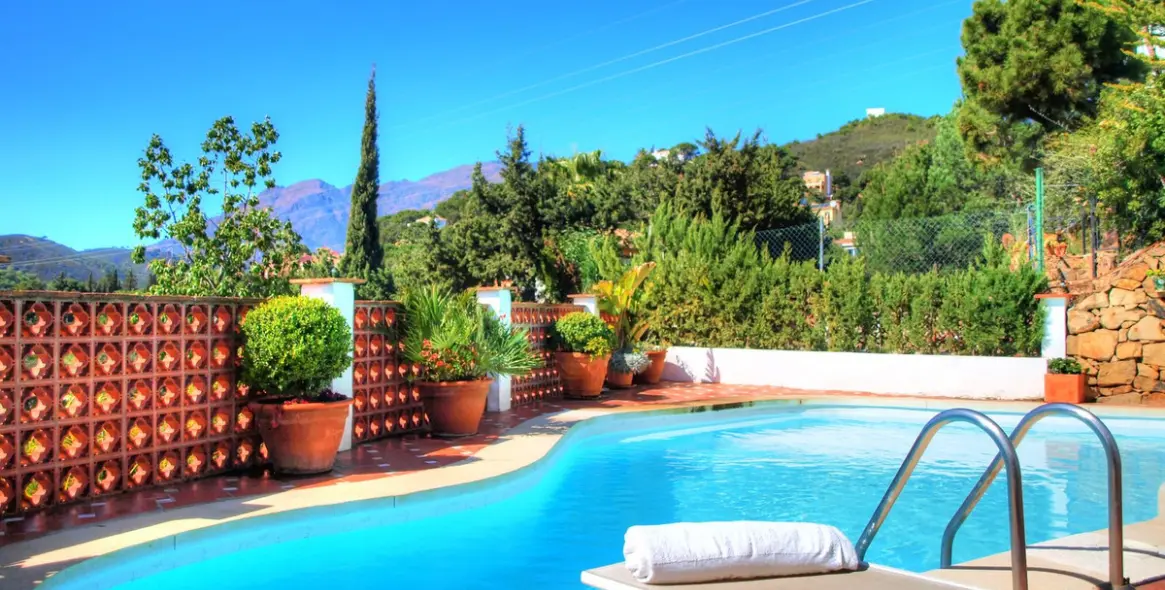 Краткосрочная аренда  отдельно стоящей виллы в Estepona 43