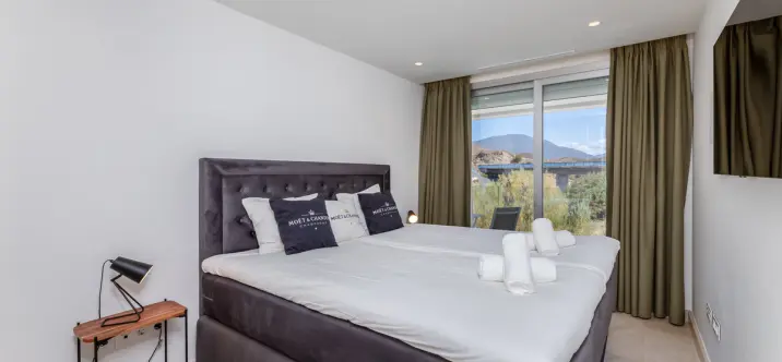 Long-term rent of middle floor apartment in Nueva Andalucía 4