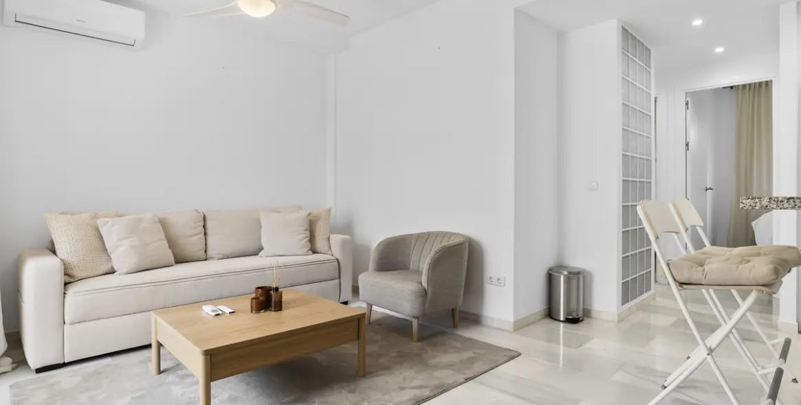 Short-term rent of middle floor apartment in Nueva Andalucía 5