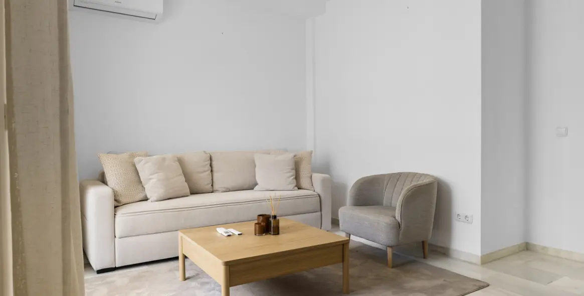 Short-term rent of middle floor apartment in Nueva Andalucía 8