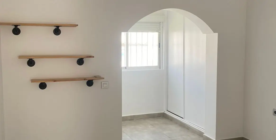 Long-term rent of townhouse in Bel Air 1