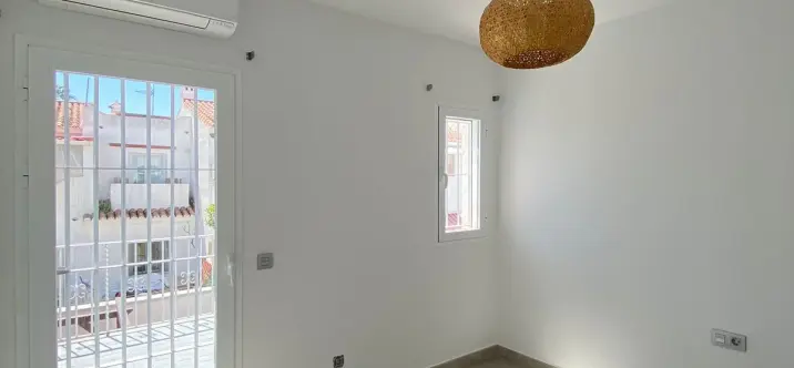 Long-term rent of townhouse in Bel Air 3