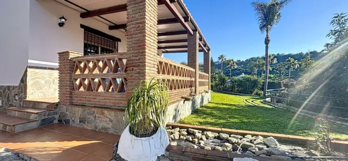 Sale of detached villa in Frigiliana 0