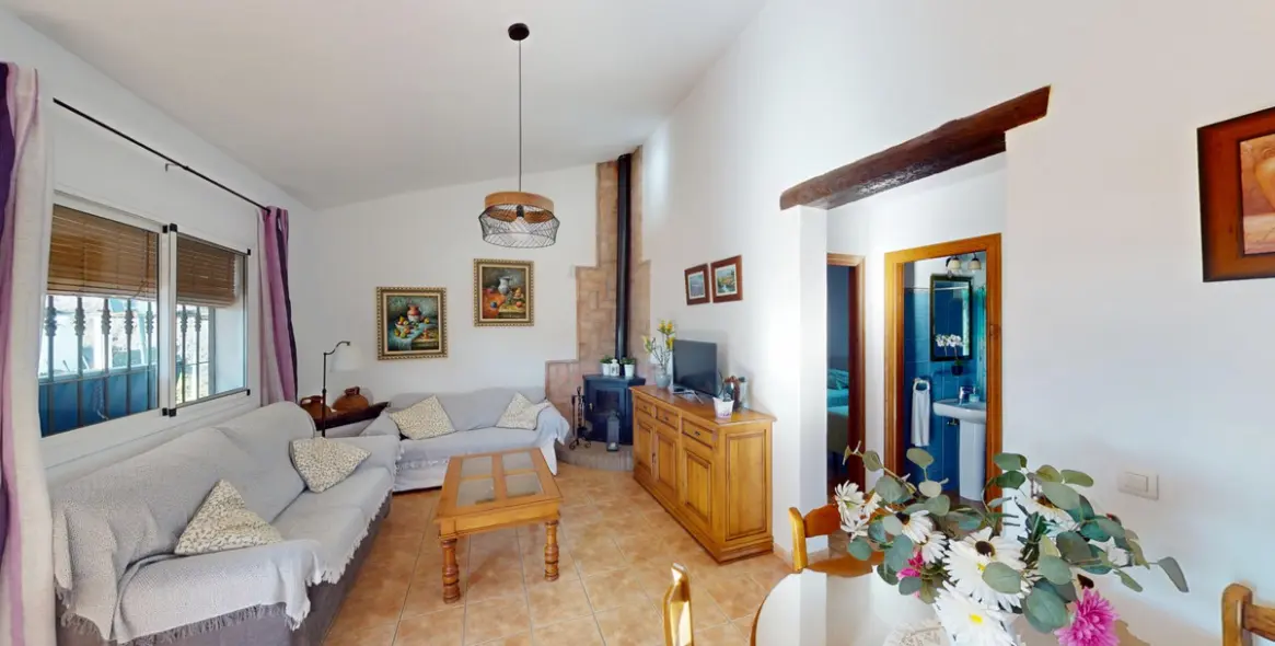 Sale of detached villa in Frigiliana 5