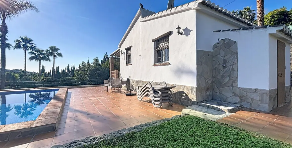 Sale of detached villa in Frigiliana 30