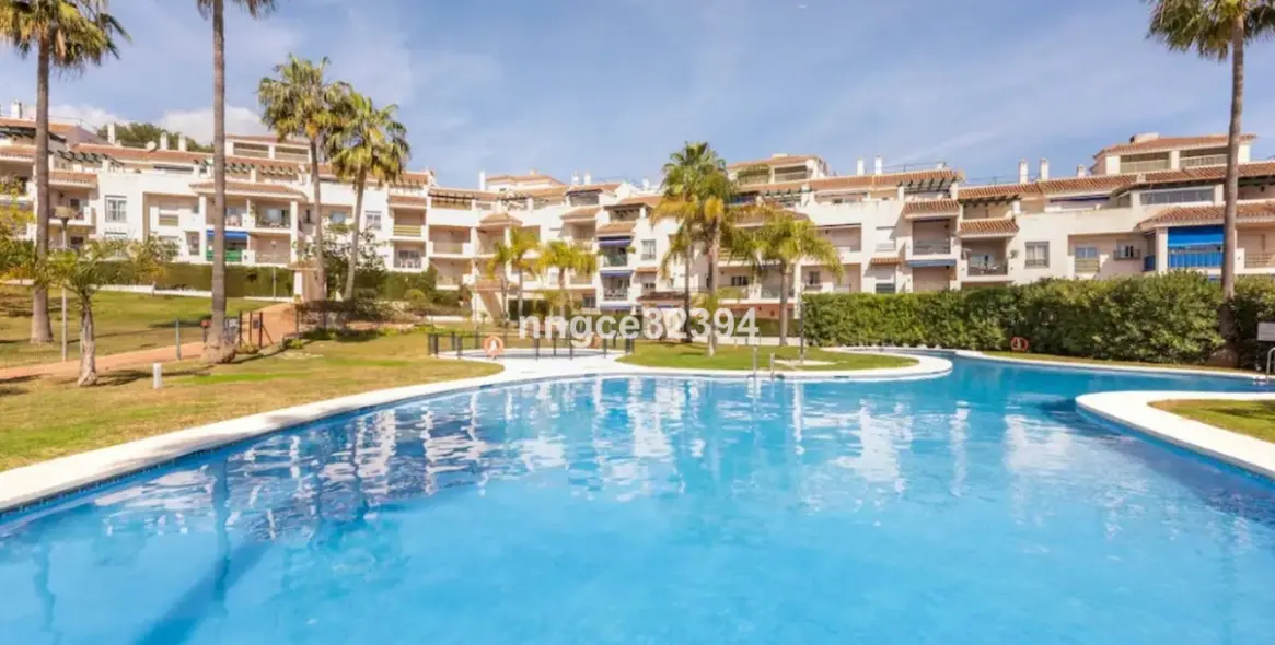 Продажа апартаментов на среднем этаже в Puerto Banús 11