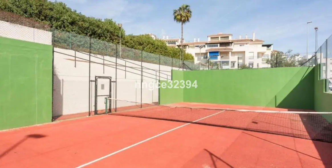 Продажа апартаментов на среднем этаже в Puerto Banús 14