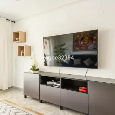 Sale of middle floor apartment in Puerto Banús