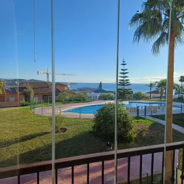 Продажа апартаментов на среднем этаже в La Cala de Mijas