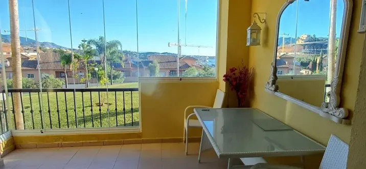 Продажа апартаментов на среднем этаже в La Cala de Mijas 1