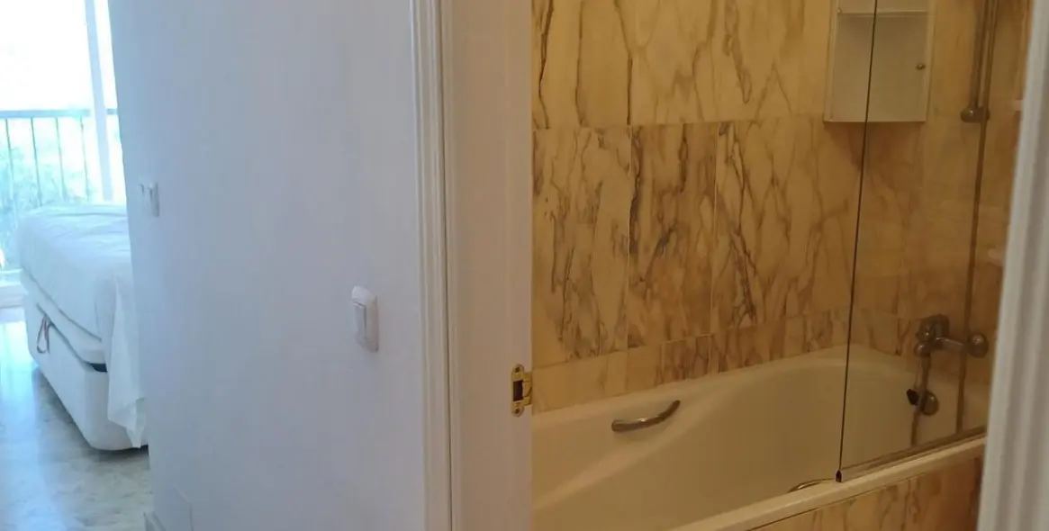 Продажа апартаментов на среднем этаже в La Cala de Mijas 17