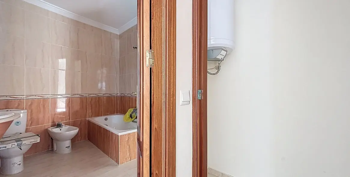 Продажа  отдельно стоящей виллы в Algarrobo 12