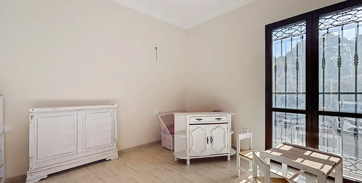 Продажа  отдельно стоящей виллы в Algarrobo 14