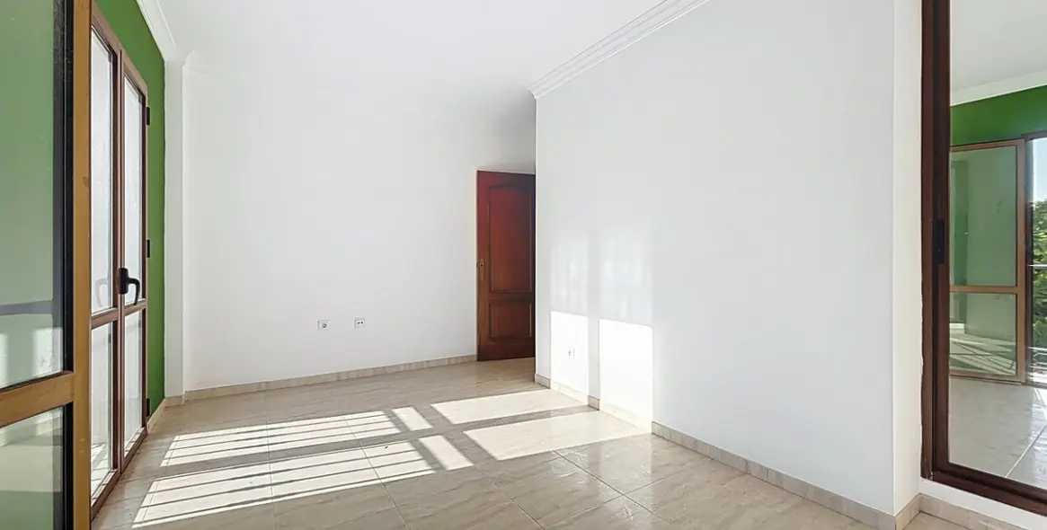 Sale of detached villa in Algarrobo 31