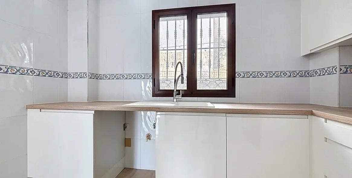 Sale of detached villa in Algarrobo 39