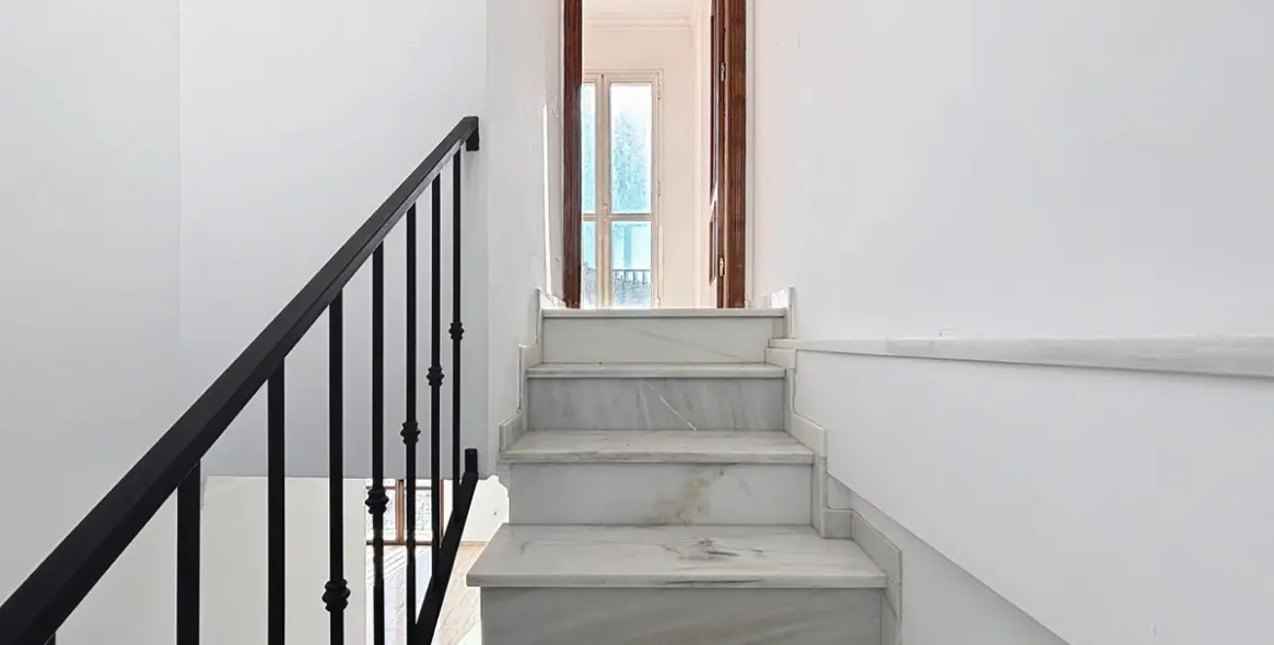 Sale of detached villa in Algarrobo 42