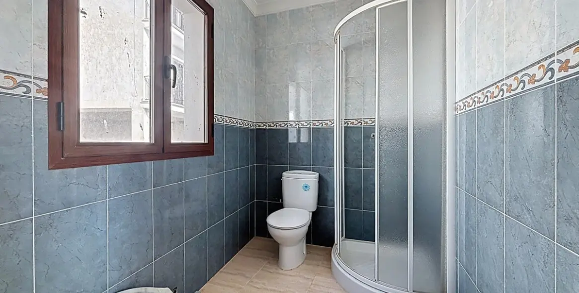 Sale of detached villa in Algarrobo 44