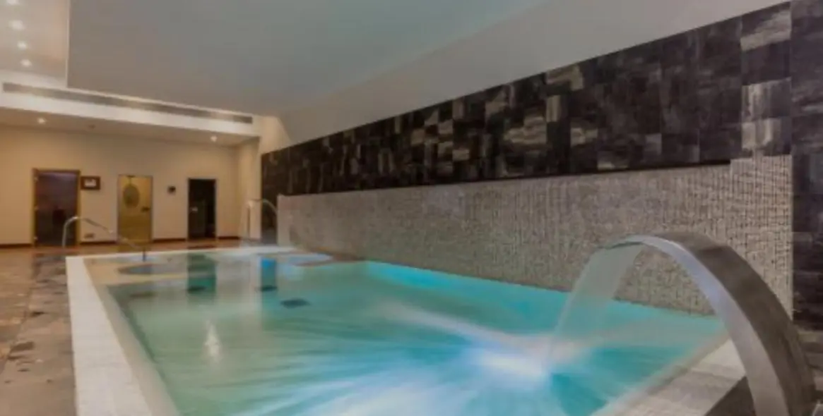 Sale of middle floor apartment in Estepona 29