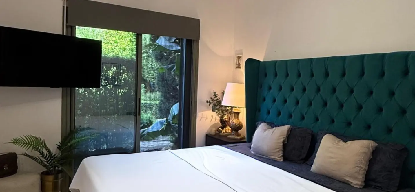 Продажа апартаментов на среднем этаже в Estepona 2