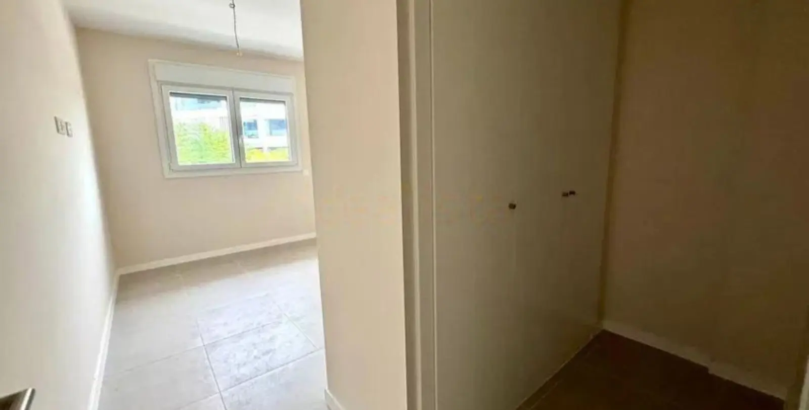 Venta de apartamento en planta media en Bel Air 16