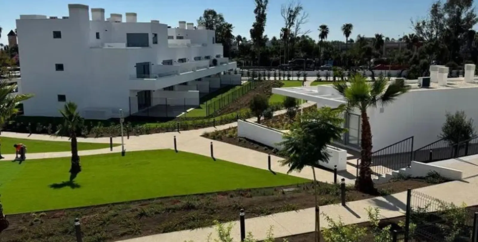 Venta de apartamento en planta media en Bel Air 29