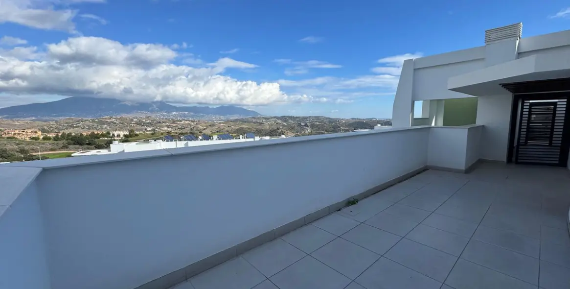 Sale of penthouse in La Cala de Mijas 10