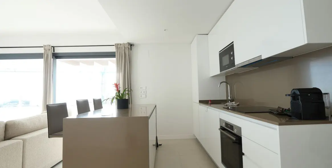 Sale of penthouse in La Cala de Mijas 27